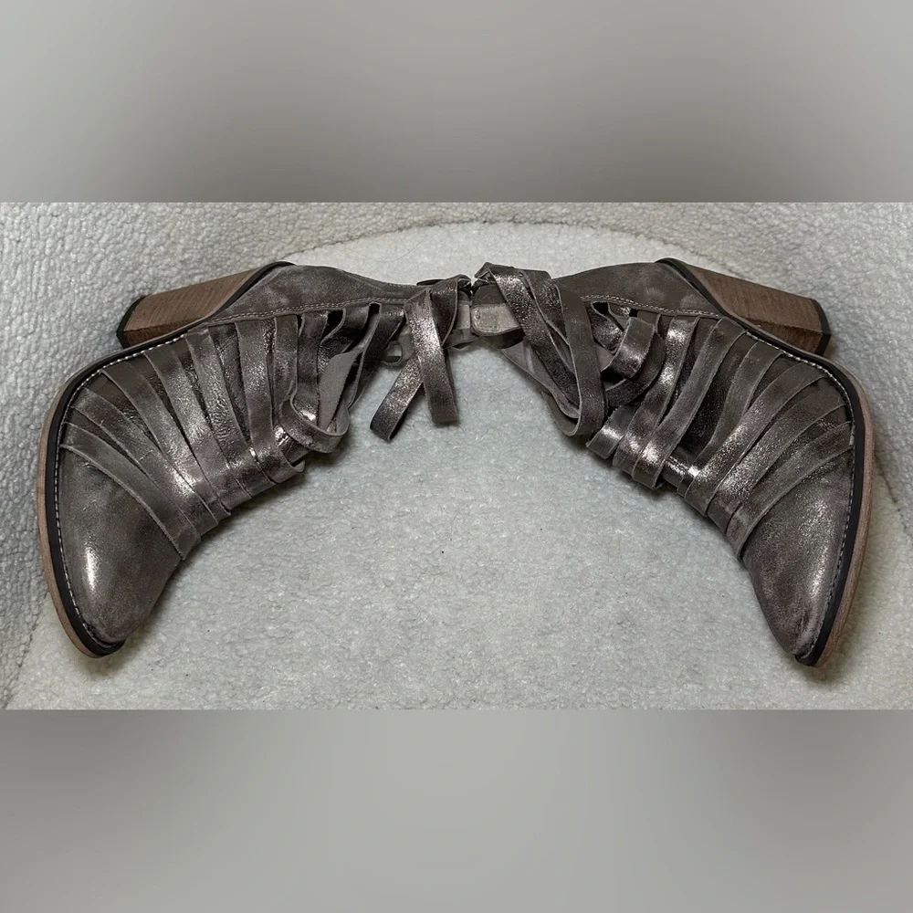 Free People size 37